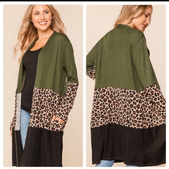 Sweaters - 🔥$5🔥LEOPARD PRINT TWO TONE  SWEATER CARDIGAN